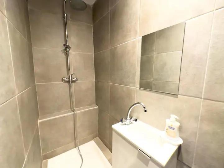 Appartement Cerf1-Centre Ville Meaux-Gare-Disney المظهر الخارجي الصورة